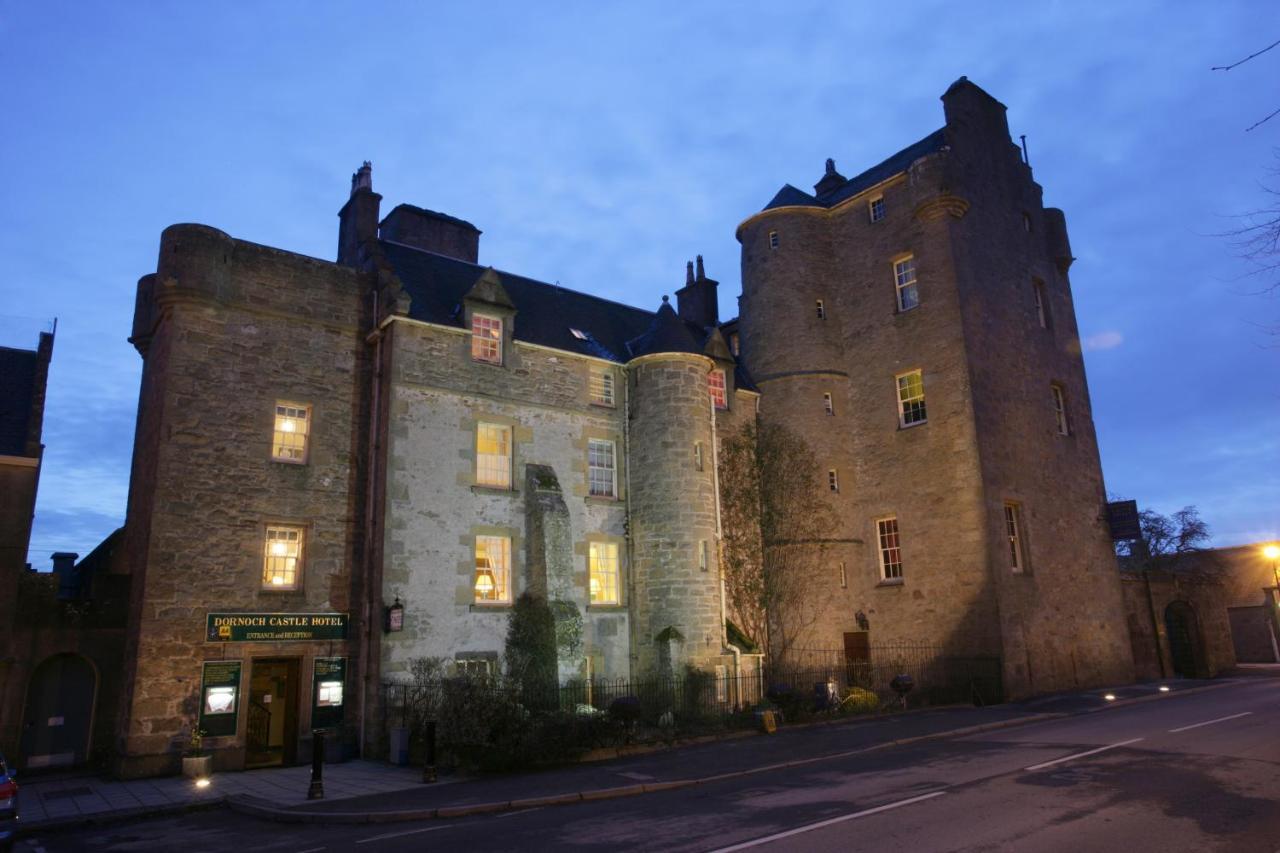 Dornoch Castle Hotel Exterior photo